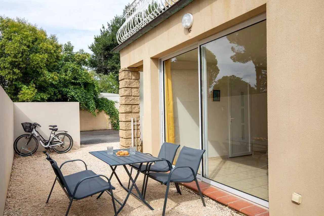 Appartement Avec Piscine Avignon France
